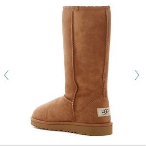 UGG AUSTRALIA classic tall boot in chestnut